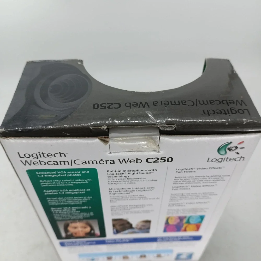 Logitech C250 Webcam 960-000655 Built-in Mic RightSound USB Video Camera a10